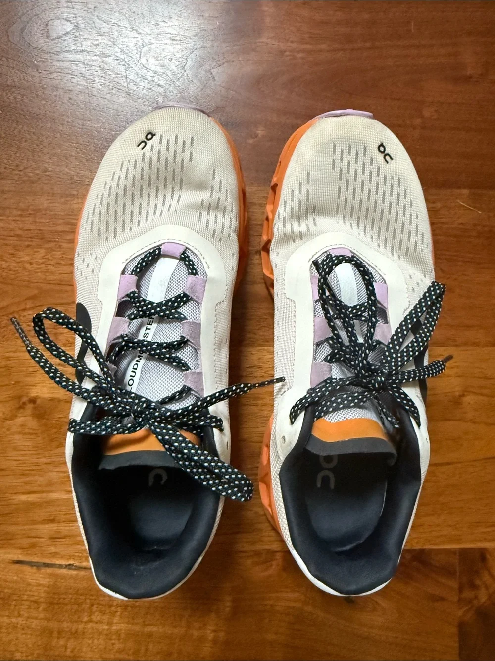 On Women's Cloudmonster in the Fawn/Turmeric Colorway Size 7.5 - Picture 2 of 11